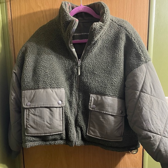 American Eagle Outfitters Reversible Coat - Picture 1 of 6